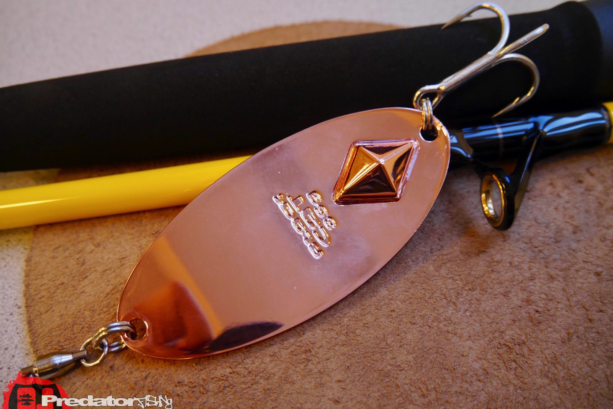 Quantum Black Cat Battle Spoon - 2-predatorfishing